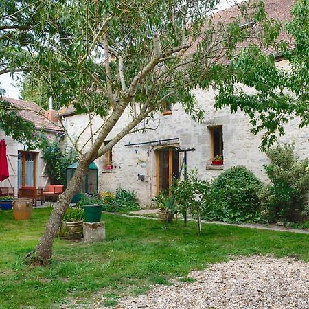 La Ferme Des Nonains Apartment Montjavoult Ngoại thất bức ảnh